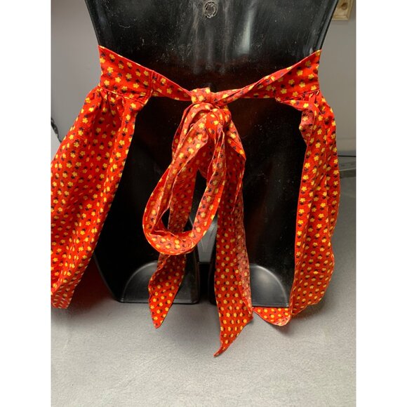 Handmade Vintage Red & Yellow Floral Apron with Pockets & White Trim - Picture 4 of 6